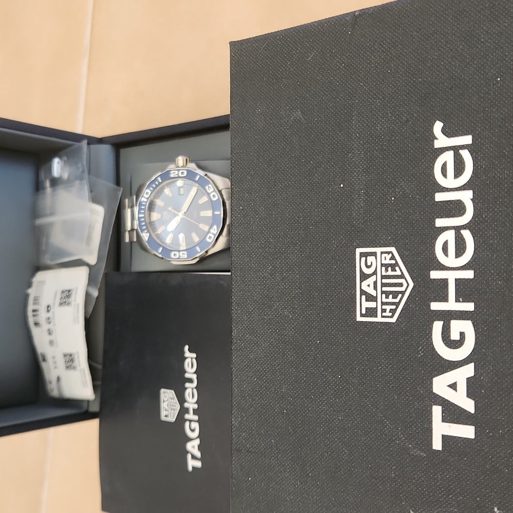 Tag Heuer Aquaracer(WAY111C)